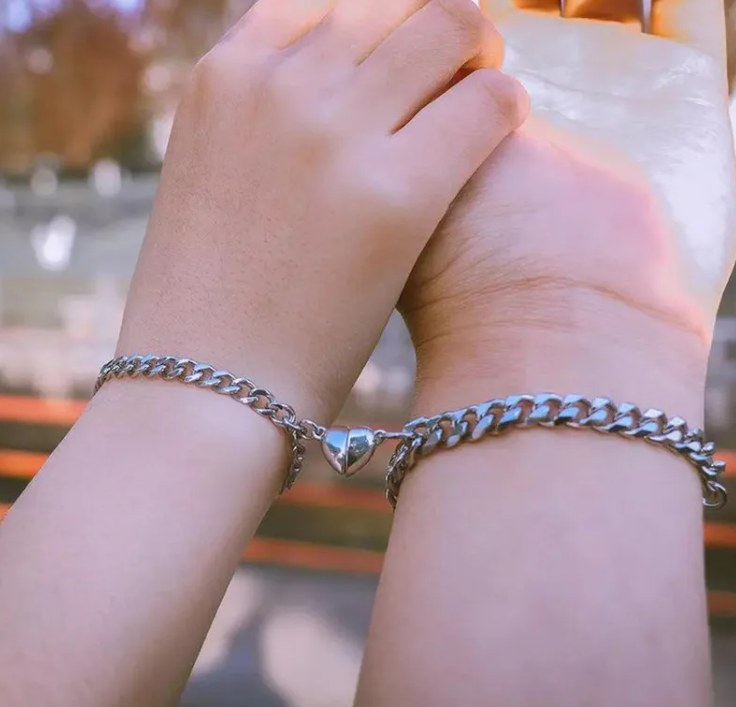 Magnetic Heartbeat Bracelet